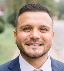 AGR_Alberto -217x240.png