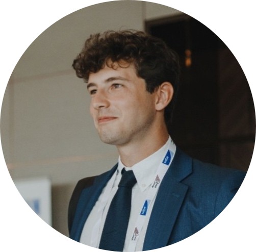 FER_Adrian Seewal - circle.jpg