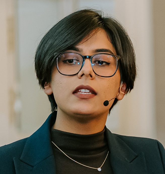 PGE_Ashima Sharma-photograph for conf.JPG
